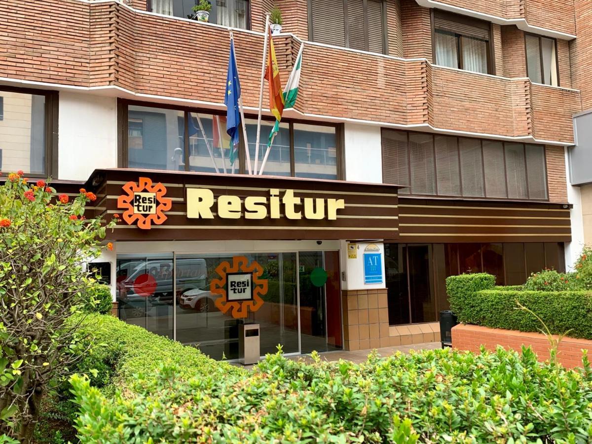 Apartamentos Rg Resitur Sevilla Buitenkant foto
