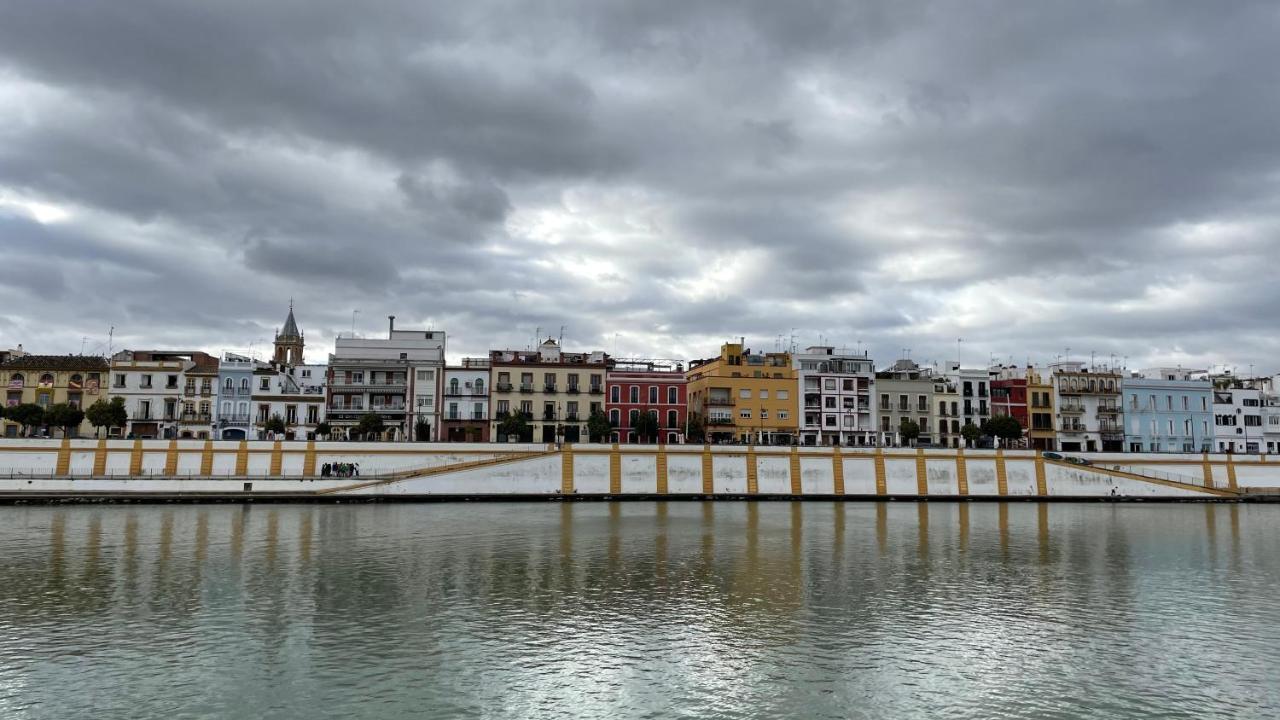Apartamentos Rg Resitur Sevilla Buitenkant foto